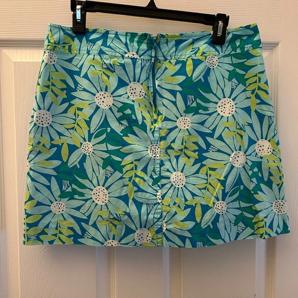 ! LILLY PULITZER White Tag Blue And Green Daisy Golf and Tennis Skort. SZ … - Picture 2 of 5